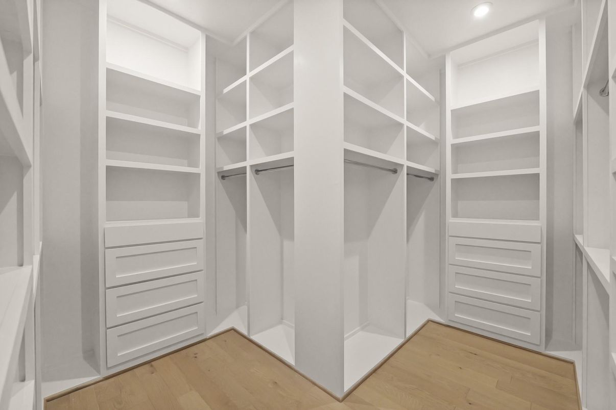 Interior, Recessed Lighting, Walk-in Closets, Wood Texture Flooring
