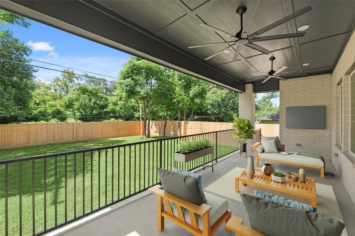 Backyard, Exterior