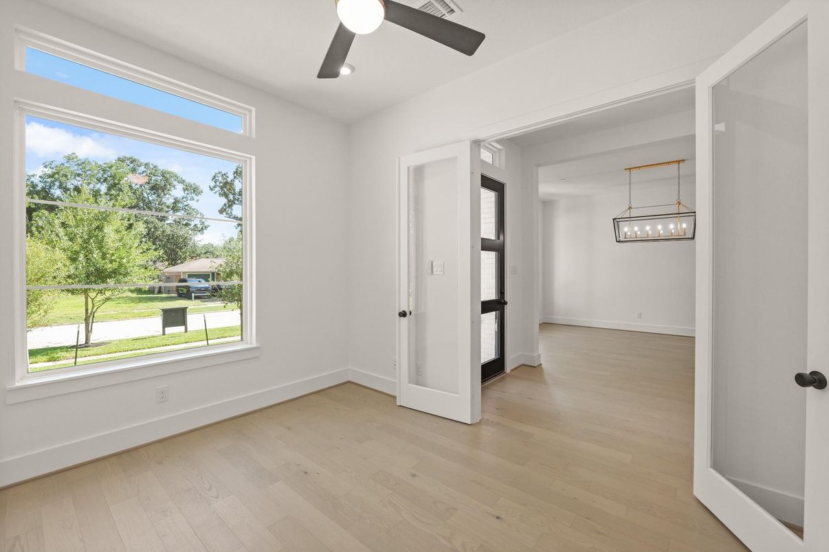 Empty room, Interior, Pendant Lights, Wood Texture Flooring