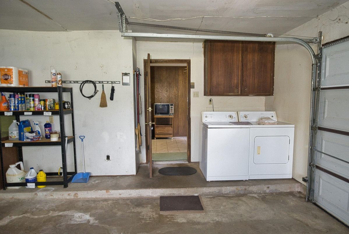 Interior, Washer