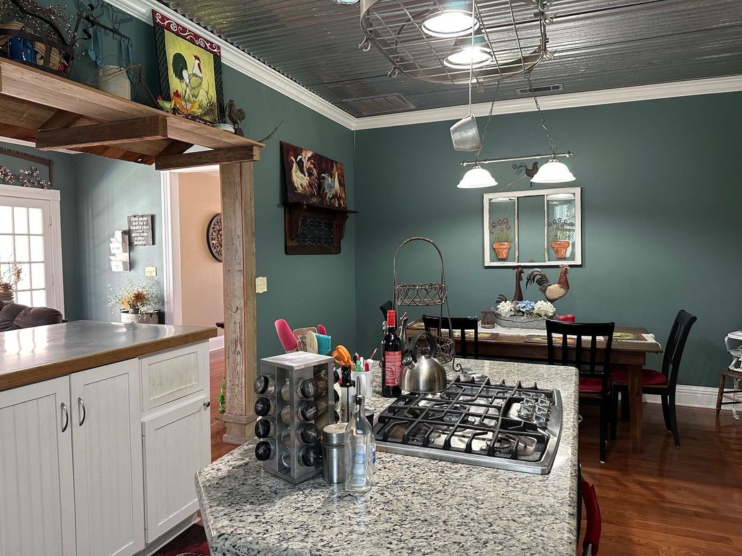 Dining room, Interior, Kitchen, Pendant Lights, Wood Texture Flooring