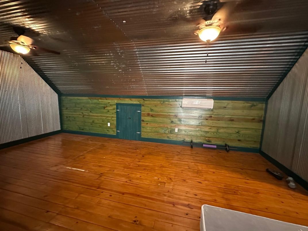 Empty room, Interior, Wood Texture Flooring, Wooden Walls