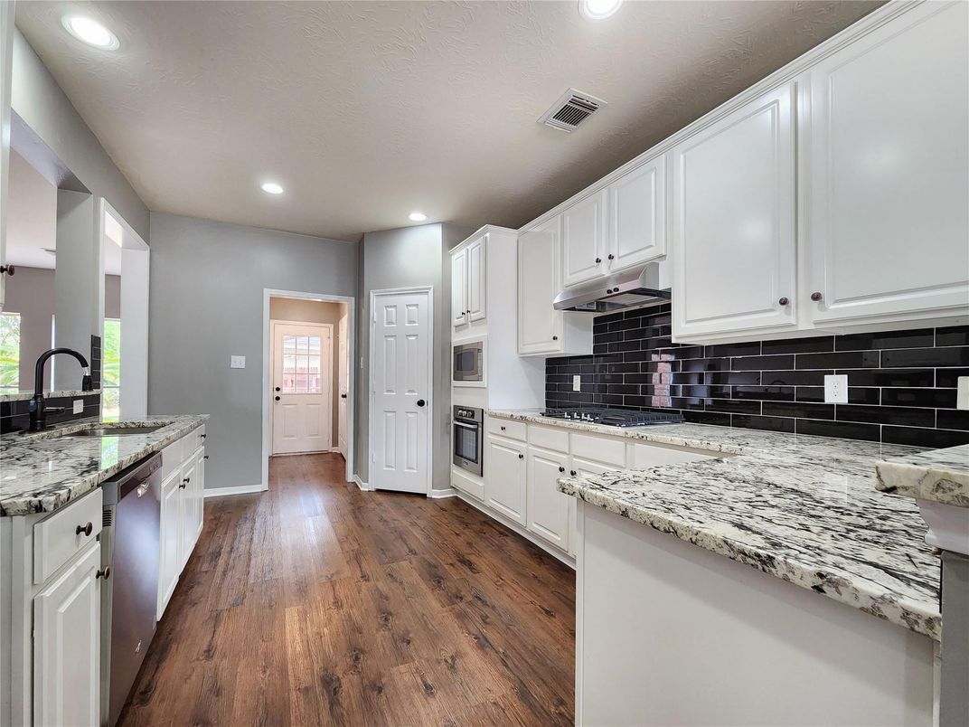 Interior, Kitchen, Recessed Lighting, Wood Texture Flooring