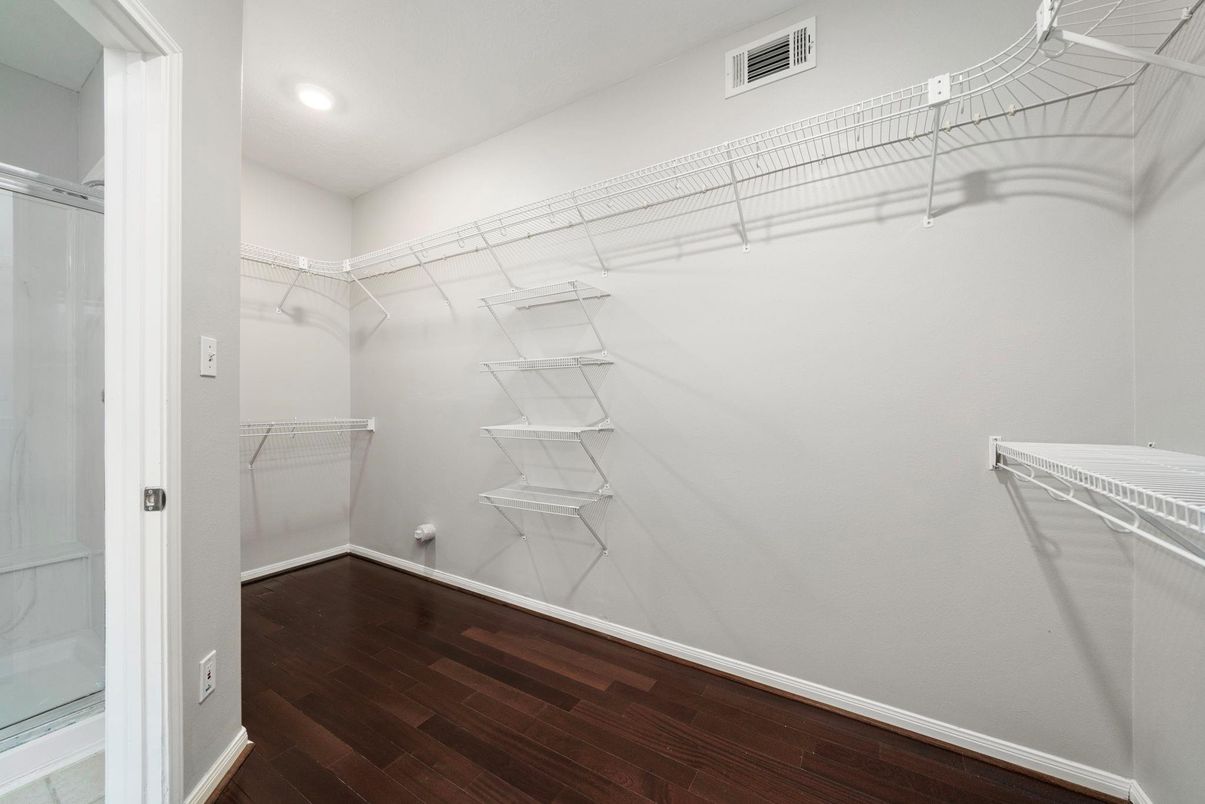 Interior, Recessed Lighting, Walk-in Closets, Wood Texture Flooring