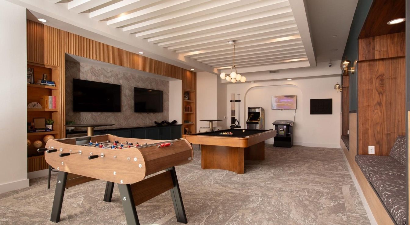 Chandelier, Game Room, Interior, Pendant Lights, Recessed Lighting