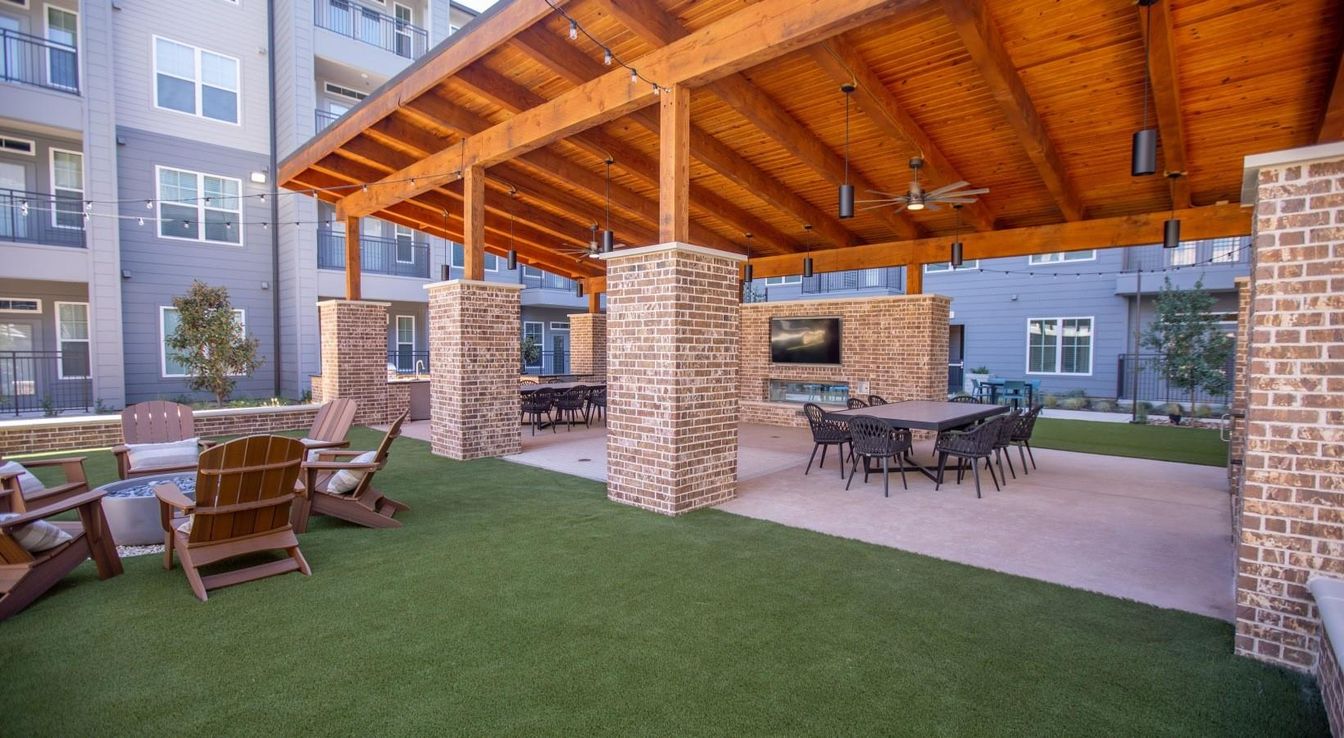 Exterior, Fireplace