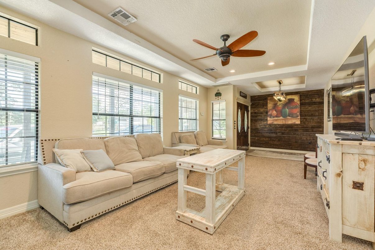 Interior, Living room, Recessed Lighting, Stone Walls