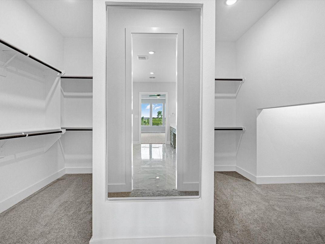 Interior, Recessed Lighting, Walk-in Closets