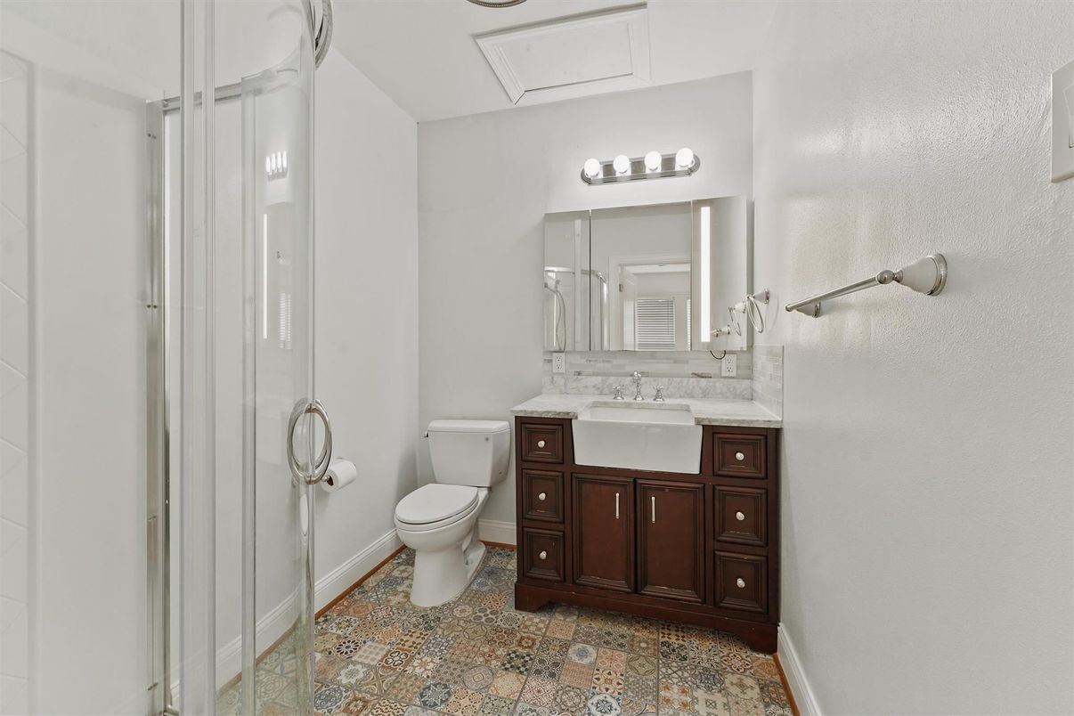 Bathroom, Interior