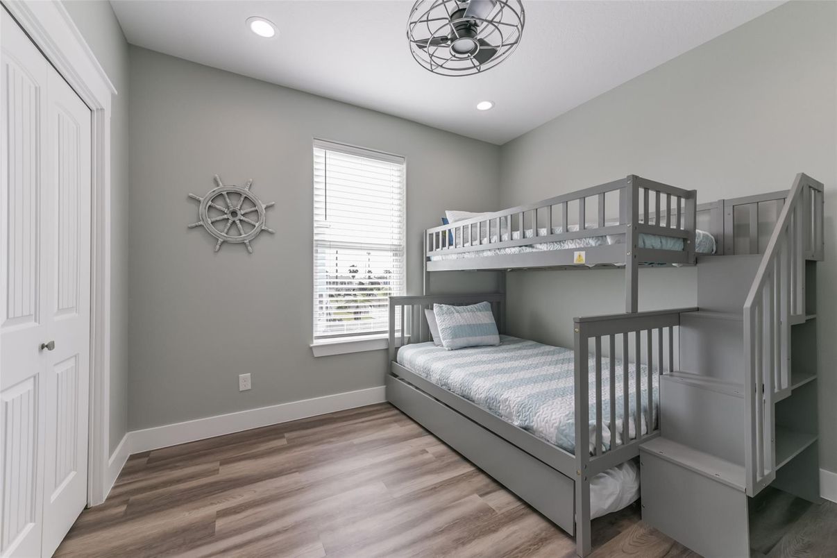 Bedroom, Interior, Recessed Lighting, Wood Texture Flooring