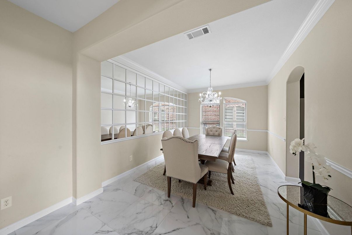 Chandelier, Dining room, Interior, Marble