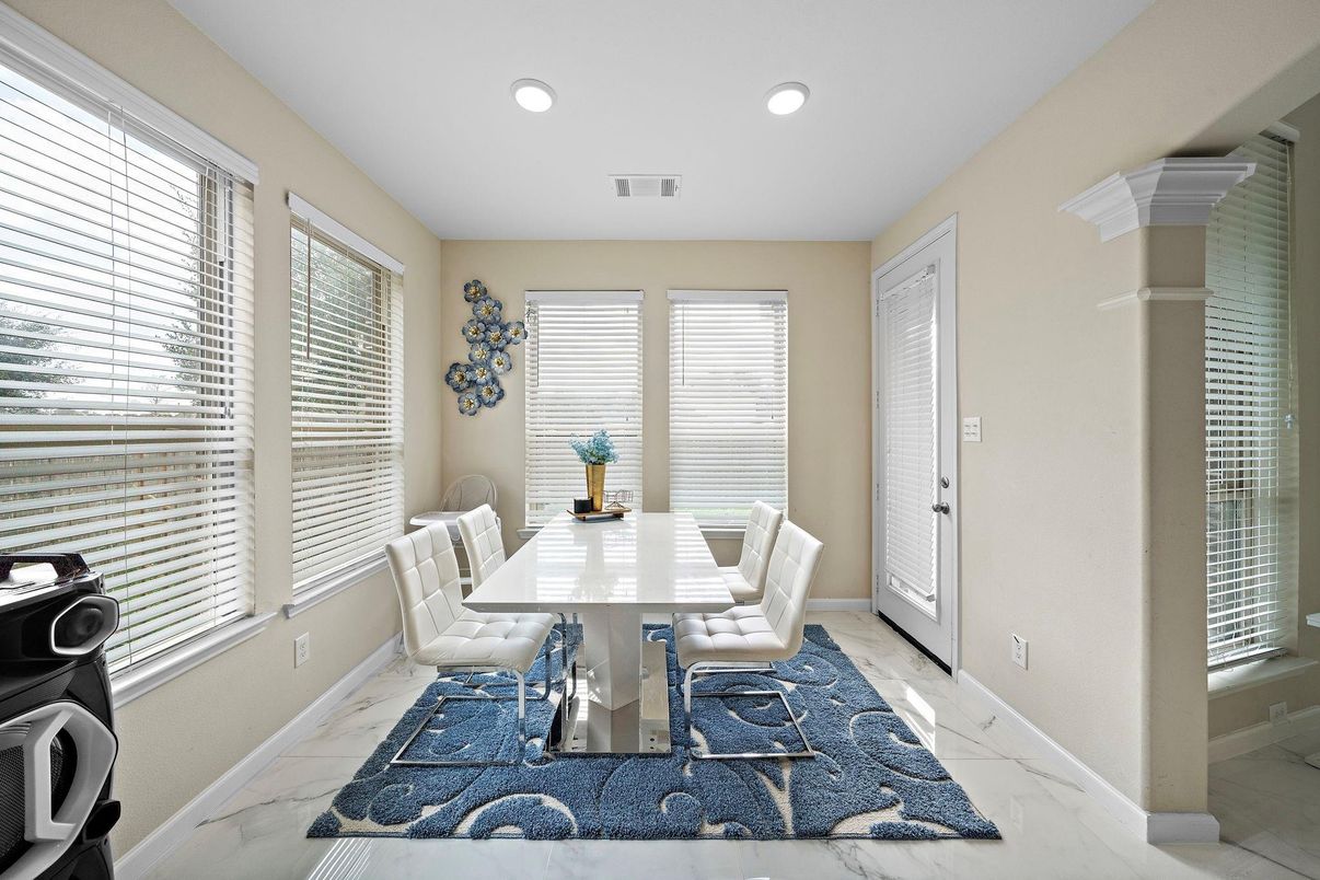 Dining room, Interior, Marble, Recessed Lighting