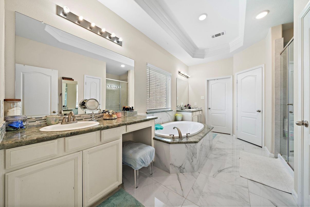 Bathroom, Dual Sink Vanities, Interior, Marble, Recessed Lighting