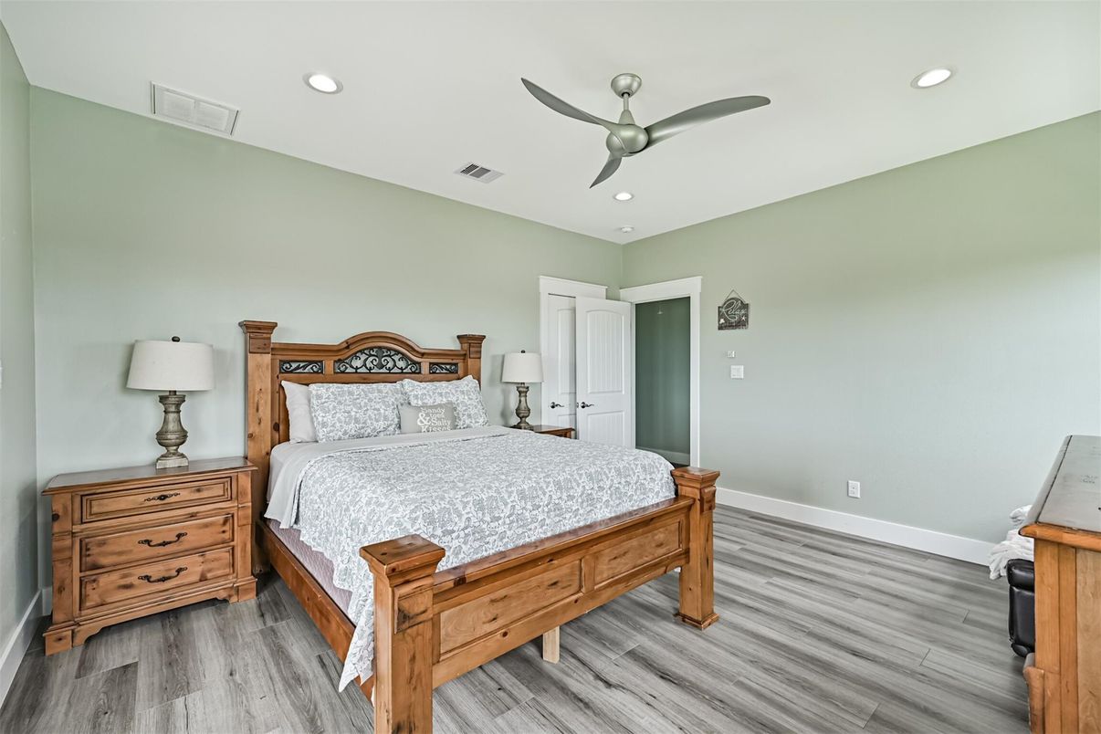 Bedroom, Interior, Recessed Lighting, Wood Texture Flooring