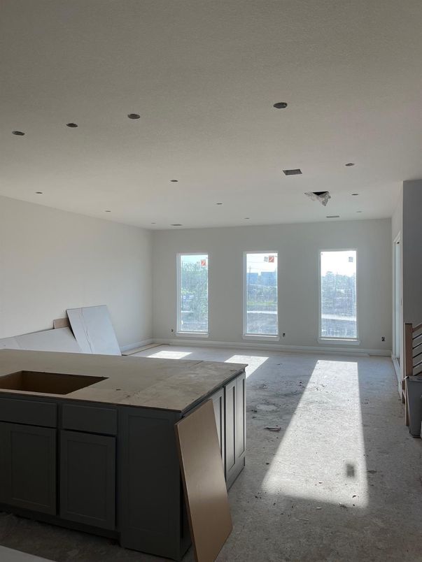 Empty room, Interior, Recessed Lighting