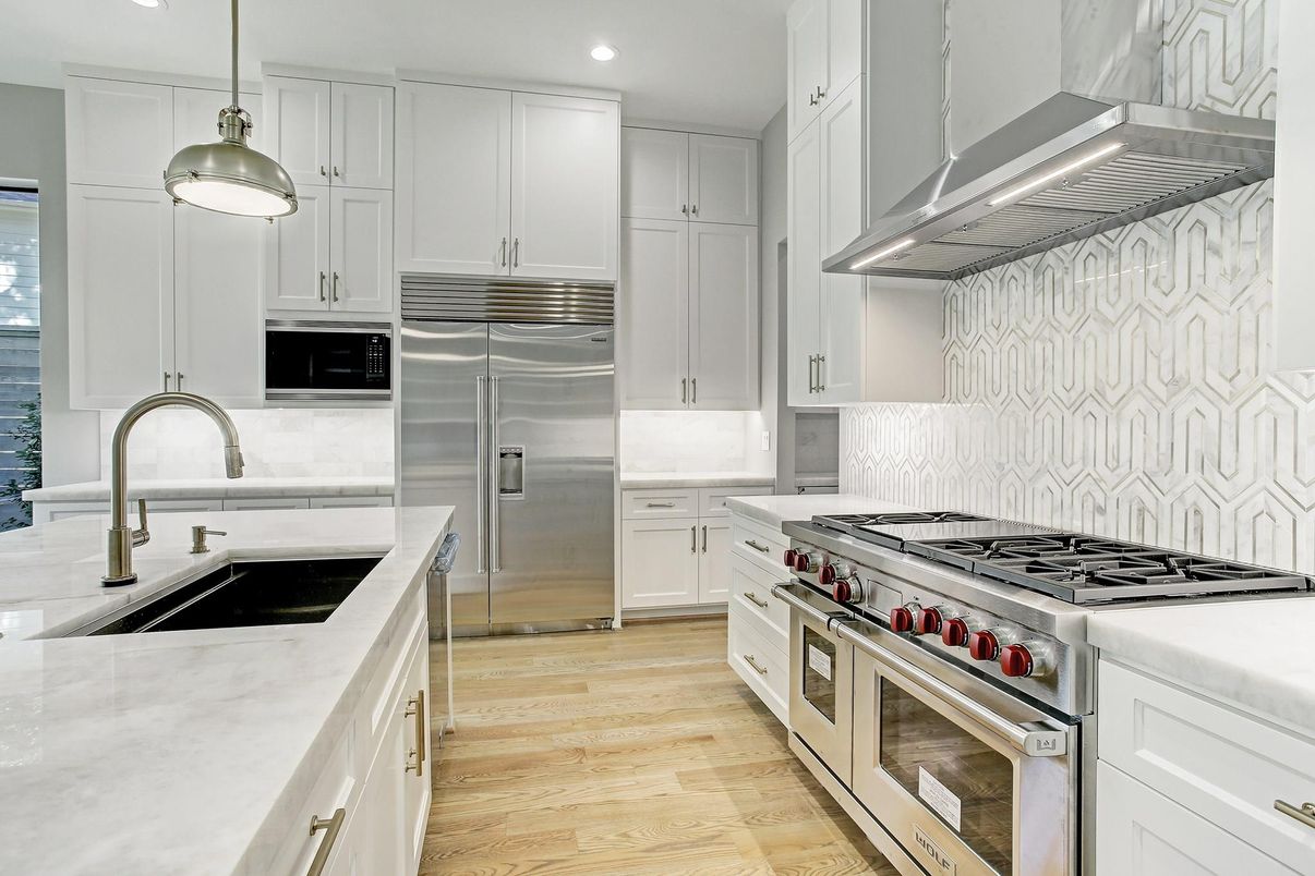 Interior, Kitchen, Pendant Lights, Recessed Lighting, Stainless Steel Appliances, Wood Texture Flooring