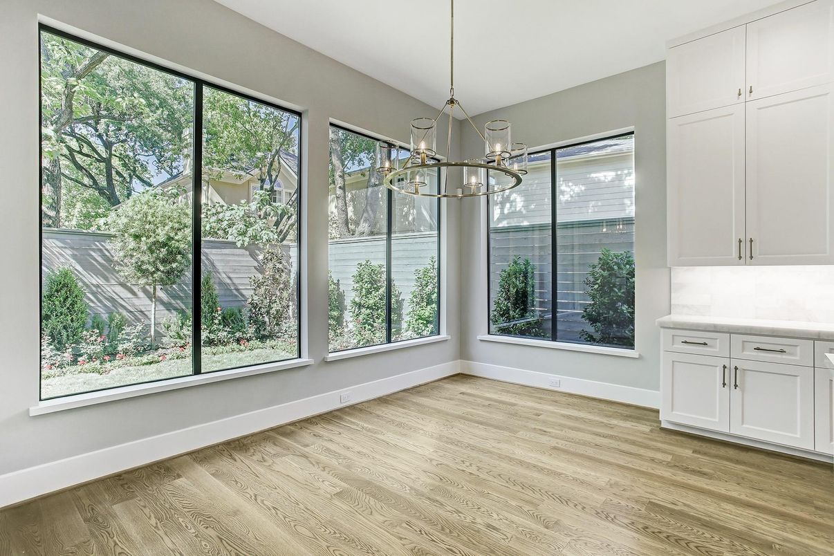 Empty room, Interior, Pendant Lights, Wood Texture Flooring