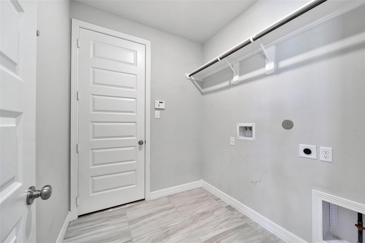 Interior, Marble, Walk-in Closets
