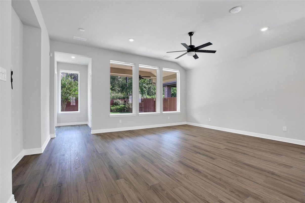 Empty room, Interior, Recessed Lighting, Wood Texture Flooring