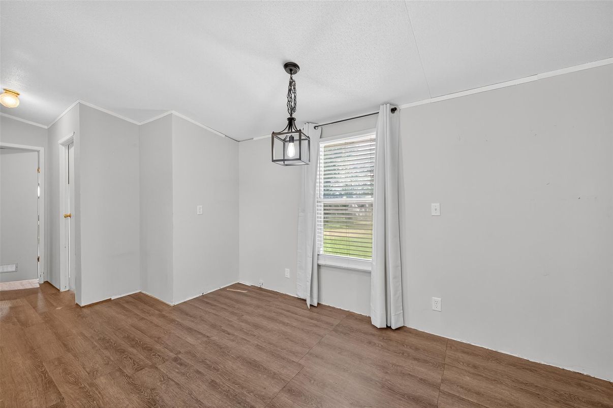 Empty room, Interior, Pendant Lights, Wood Texture Flooring
