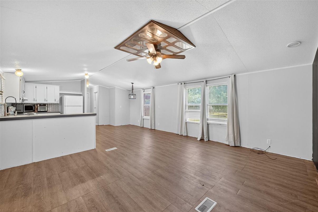 Empty room, Interior, Kitchen, Wood Texture Flooring