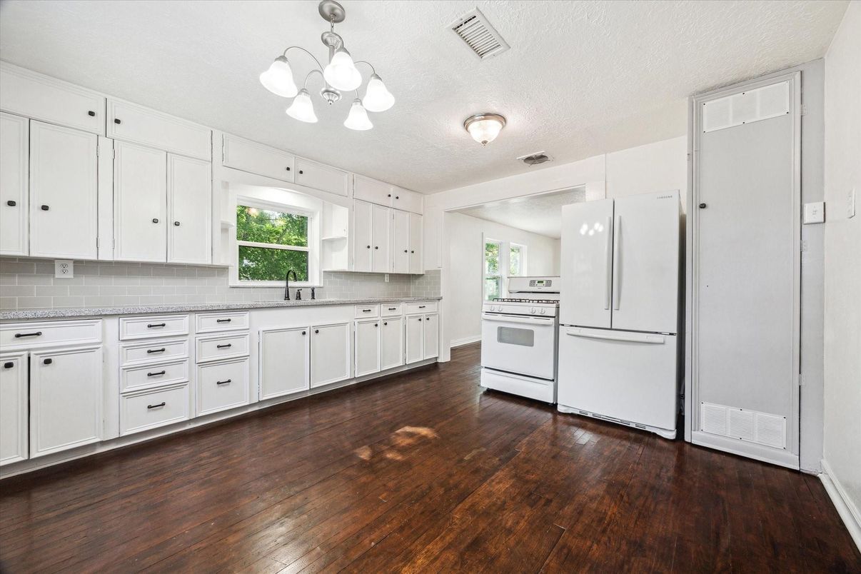 Interior, Kitchen, Wood Texture Flooring