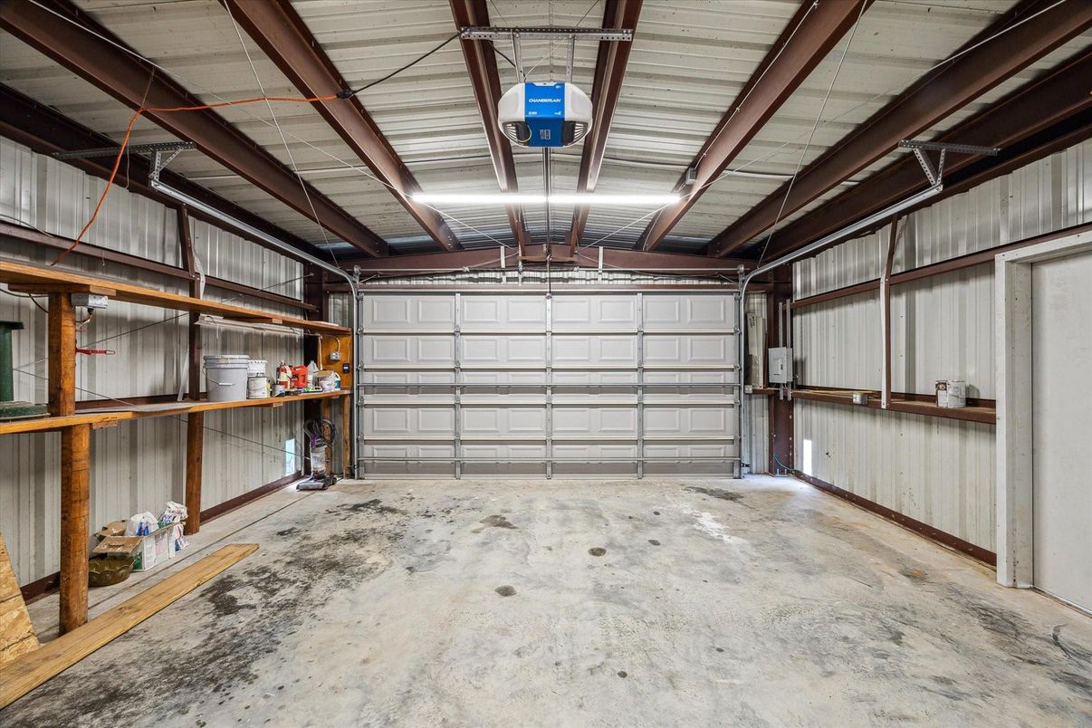 Garage, Interior