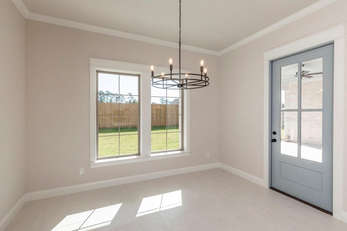 Chandelier, Empty room, Interior