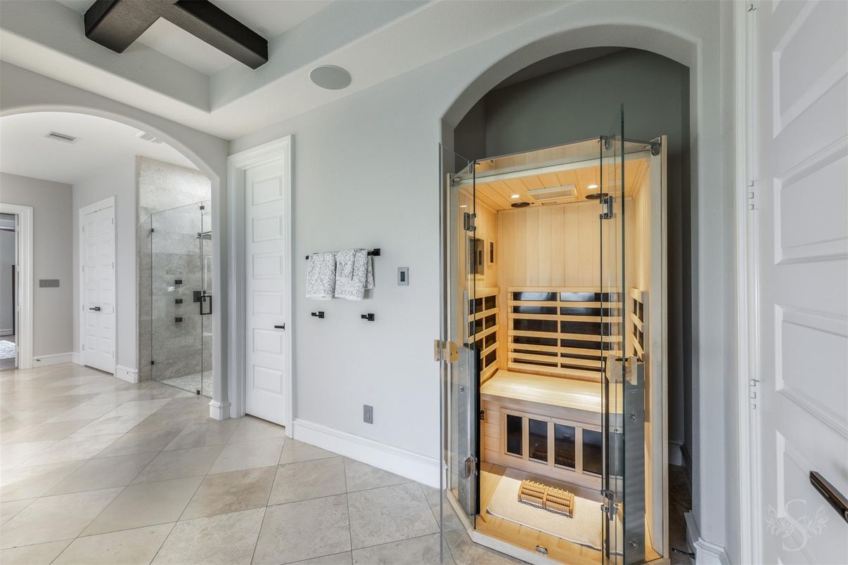 Bathroom, Glass Shower, Interior, Recessed Lighting, Sauna Room