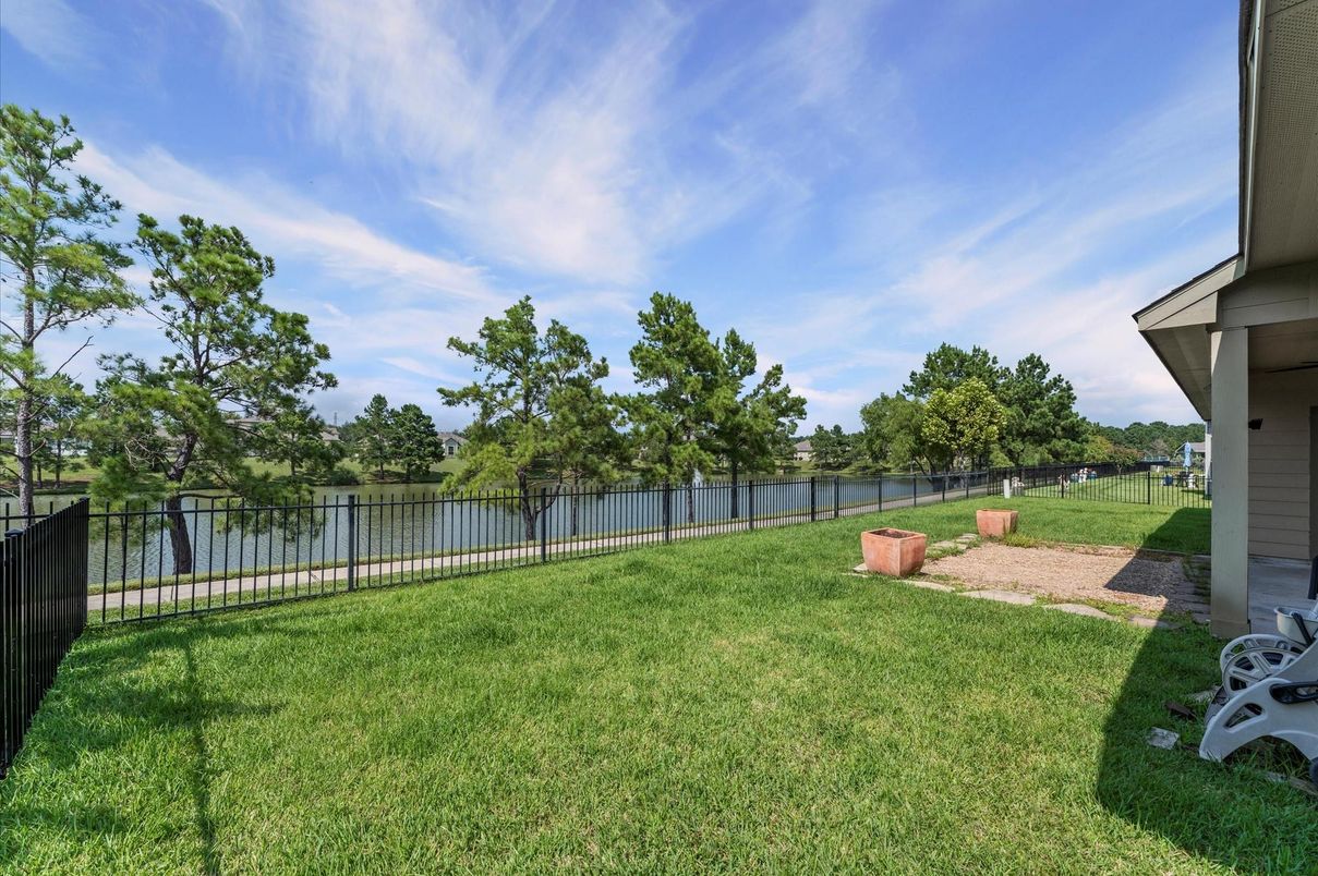 Backyard, Exterior, Water