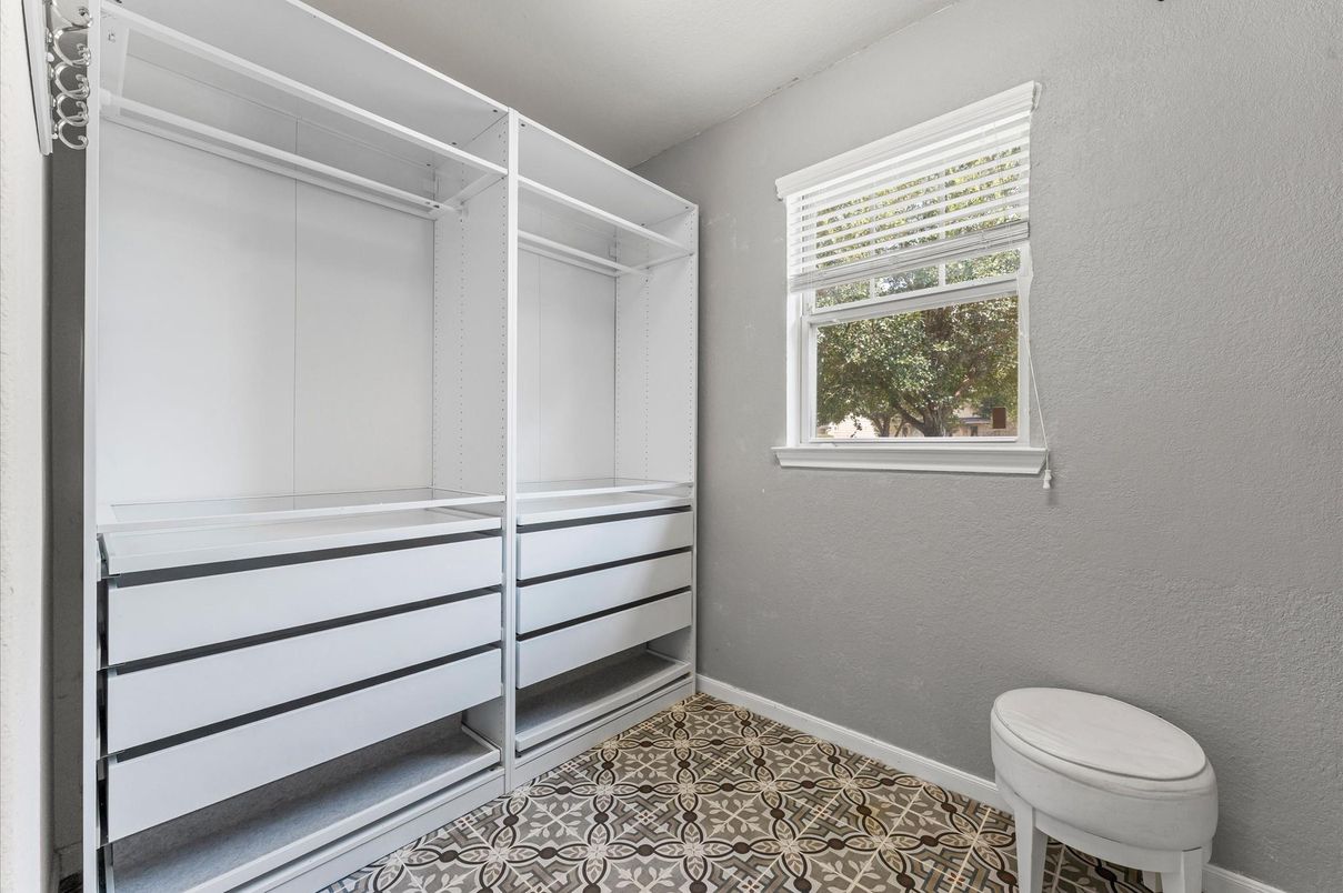 Bathroom, Interior, Walk-in Closets