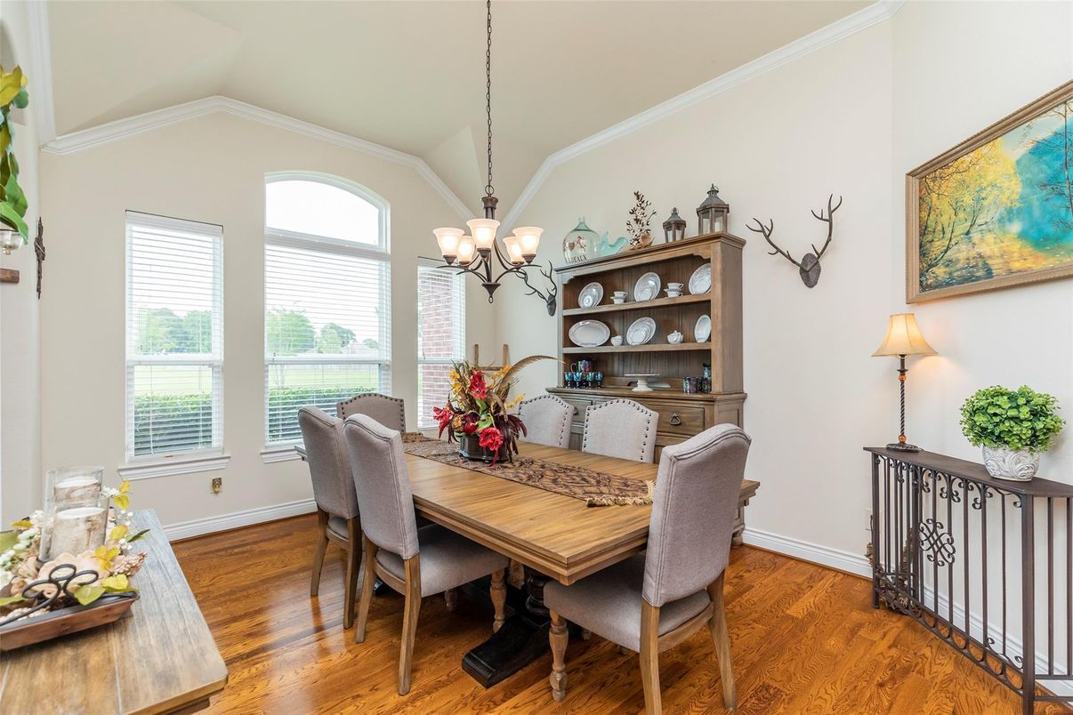 Chandelier, Dining room, Interior, Wood Texture Flooring