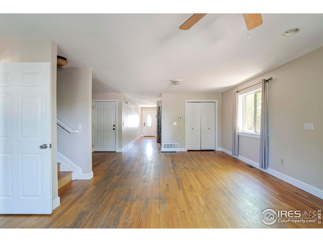 Empty room, Interior, Wood Texture Flooring