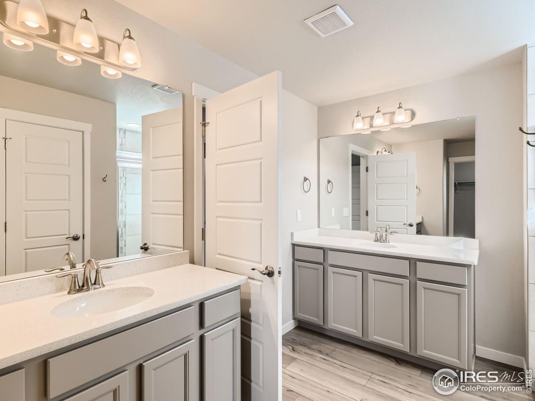 Bathroom, Dual Sink Vanities, Interior, Wood Texture Flooring