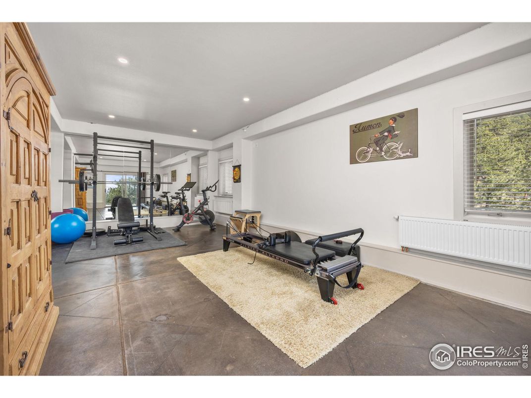 Fitness Equipment, Gym, Interior, Recessed Lighting