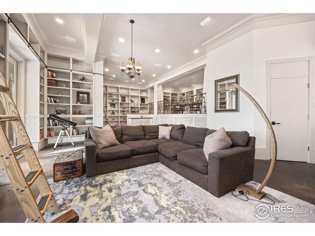 Chandelier, Interior, Living room, Pendant Lights, Recessed Lighting