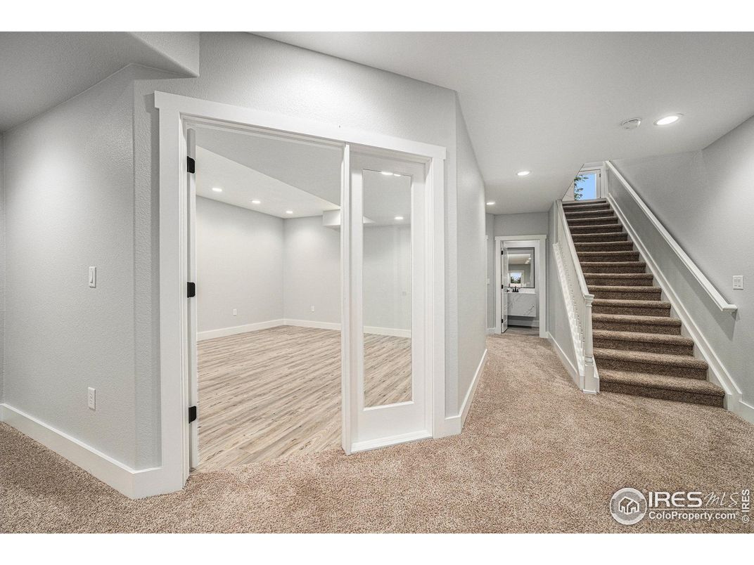 Interior, Recessed Lighting