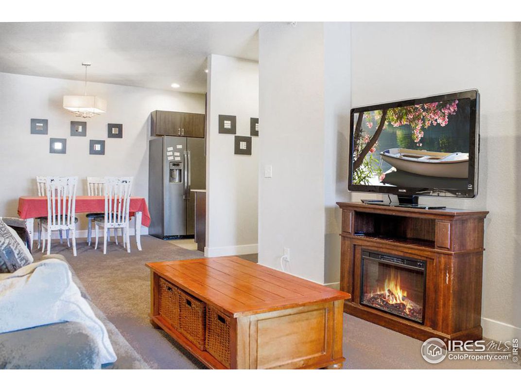 Dining room, Fireplace, Interior, Kitchen, Pendant Lights, Recessed Lighting