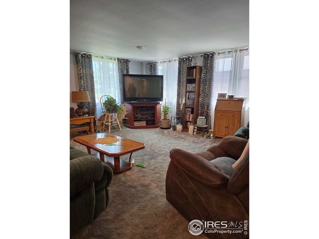 Fireplace, Interior, Living room
