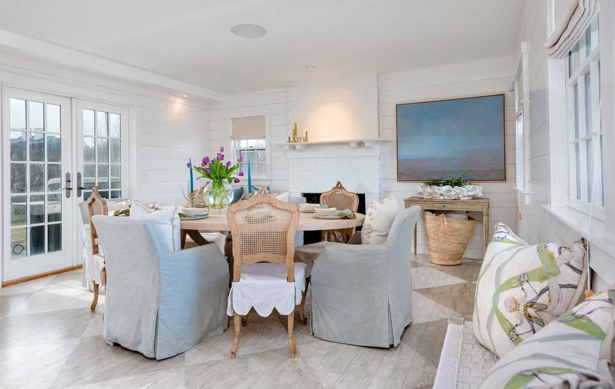 Dining room, Interior, Living room, Recessed Lighting