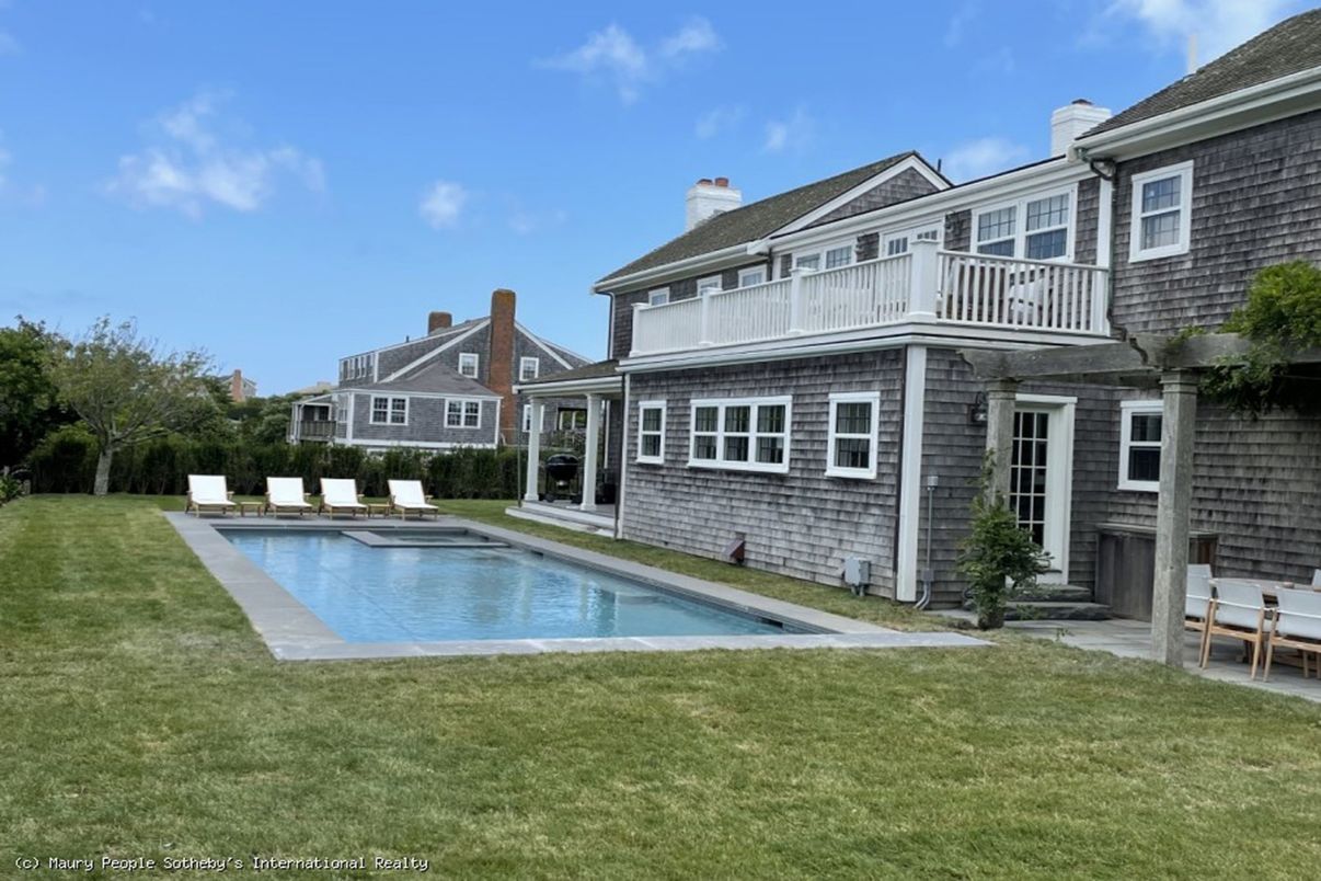 Backyard, Exterior, Pool