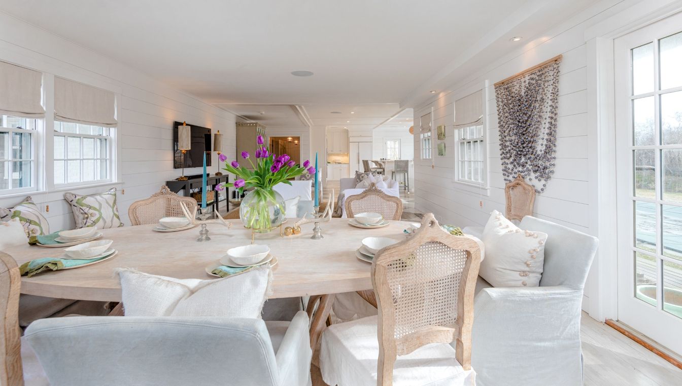 Dining room, Interior, Living room, Recessed Lighting