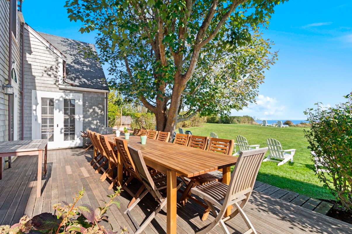 Backyard, Exterior, Water