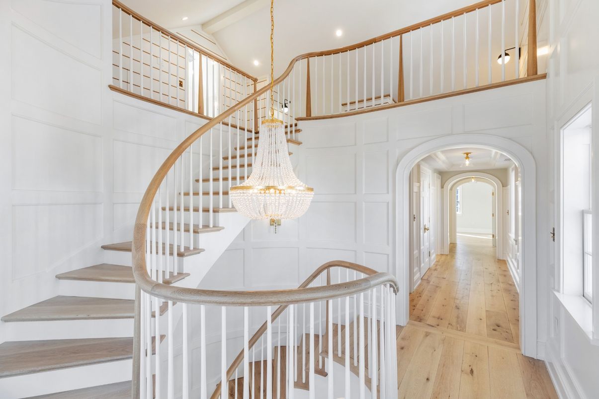 Chandelier, Interior, Recessed Lighting, Wood Texture Flooring