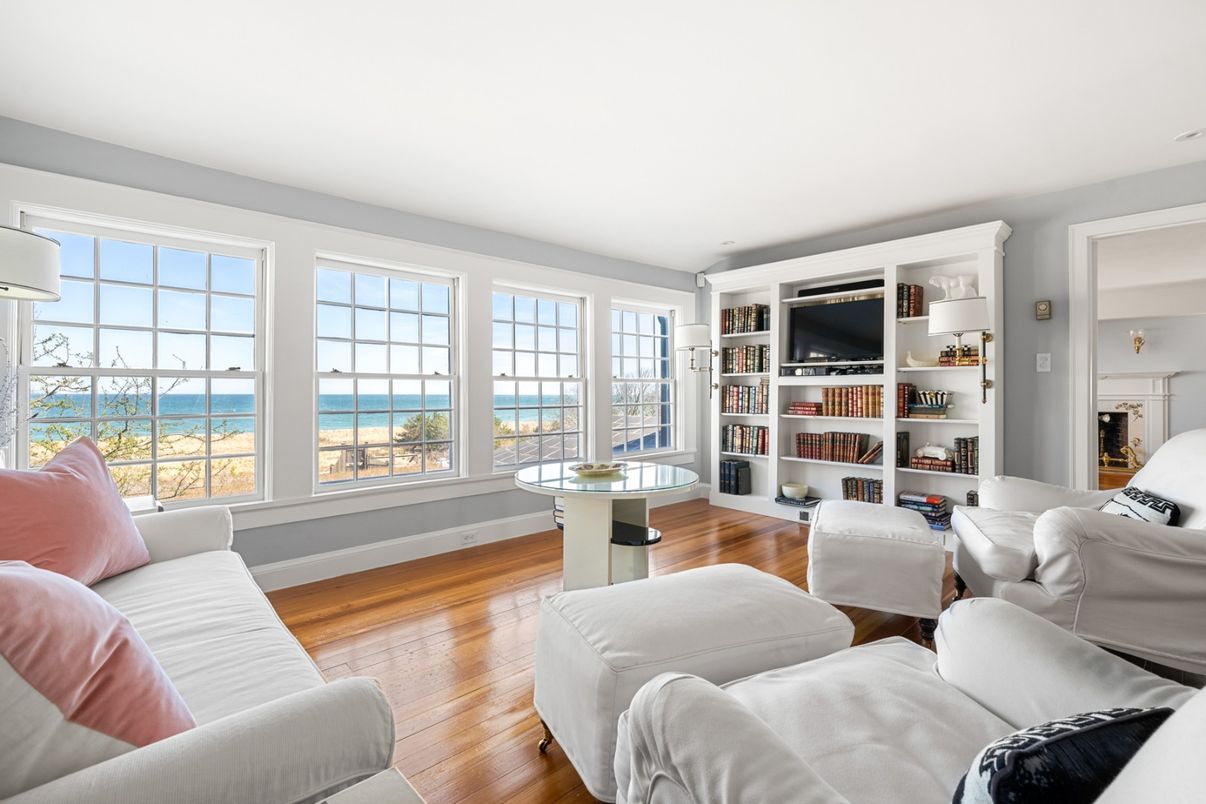Interior, Living room, Water, Wood Texture Flooring