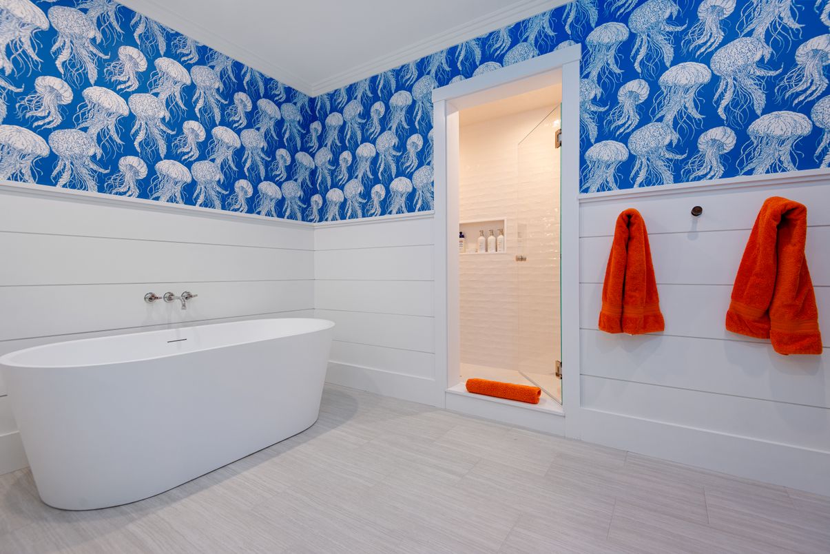 Bathroom, Free Standing Baths, Interior