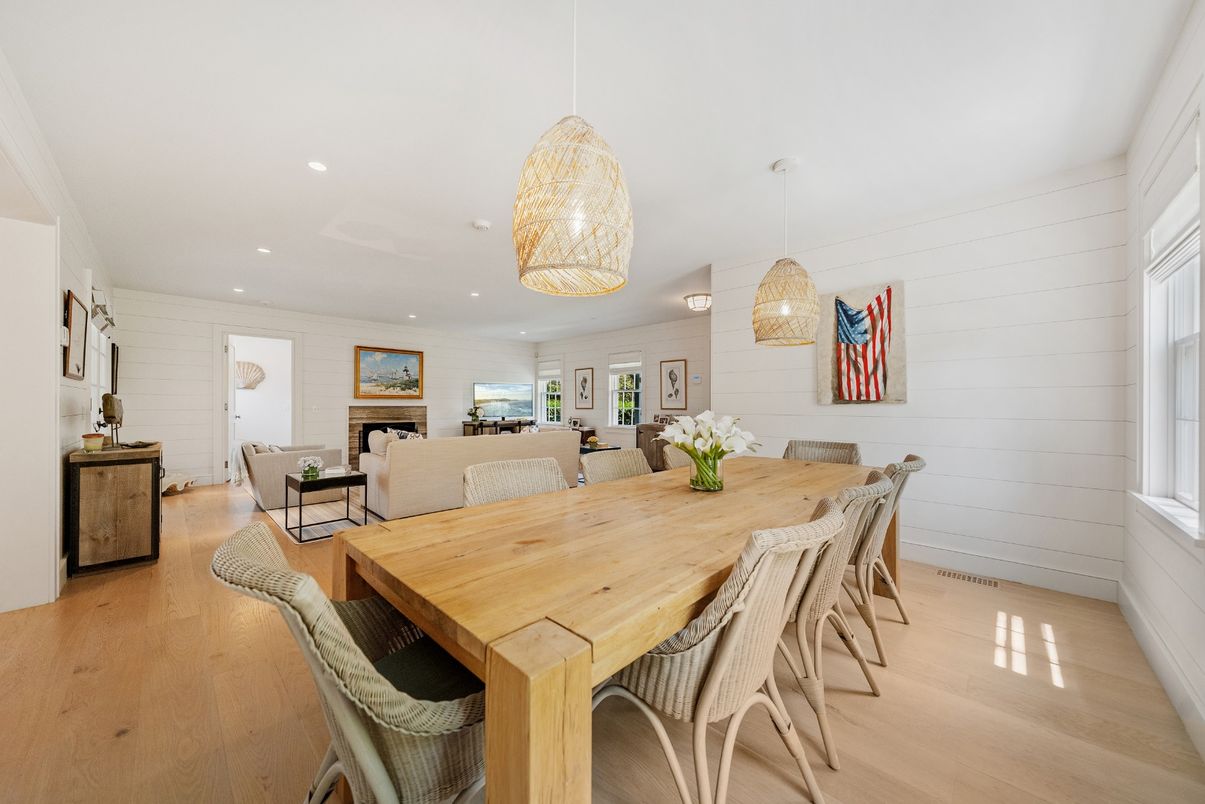Dining room, Fireplace, Interior, Living room, Pendant Lights, Recessed Lighting, Wood Texture Flooring