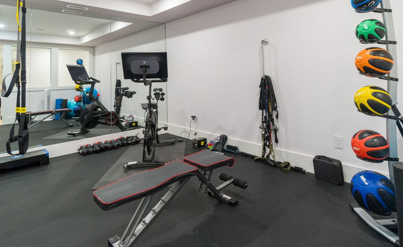 Fitness Equipment, Interior, Recessed Lighting