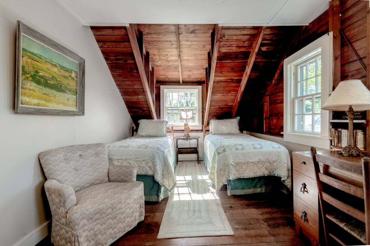 Bedroom, Interior, Wooden Beams, Wooden Ceilings, Wood Texture Flooring