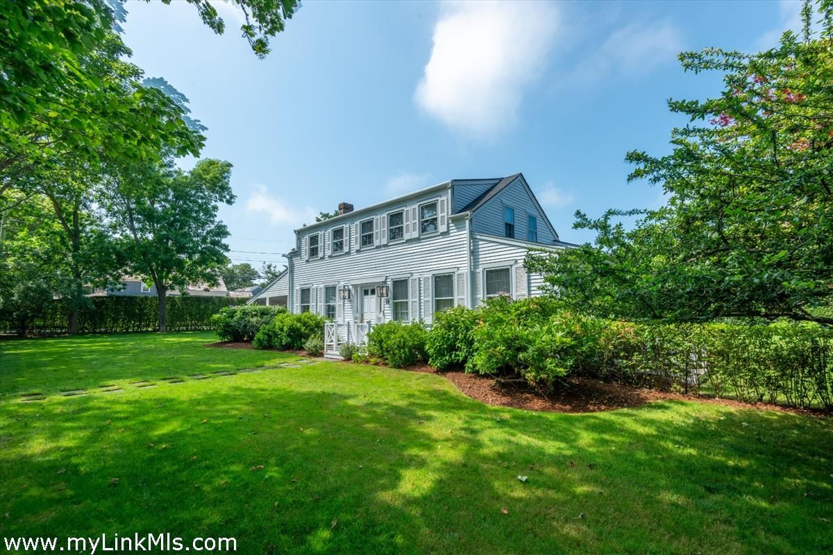 Backyard, Exterior, Facade, Georgian
